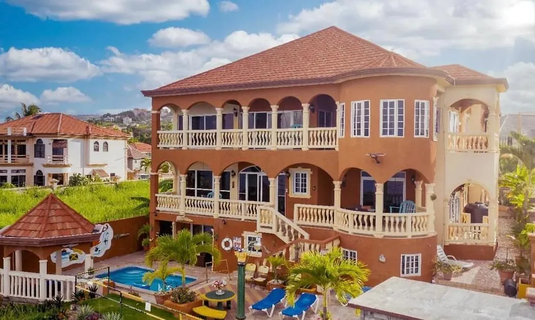 Star-Apple Villa location